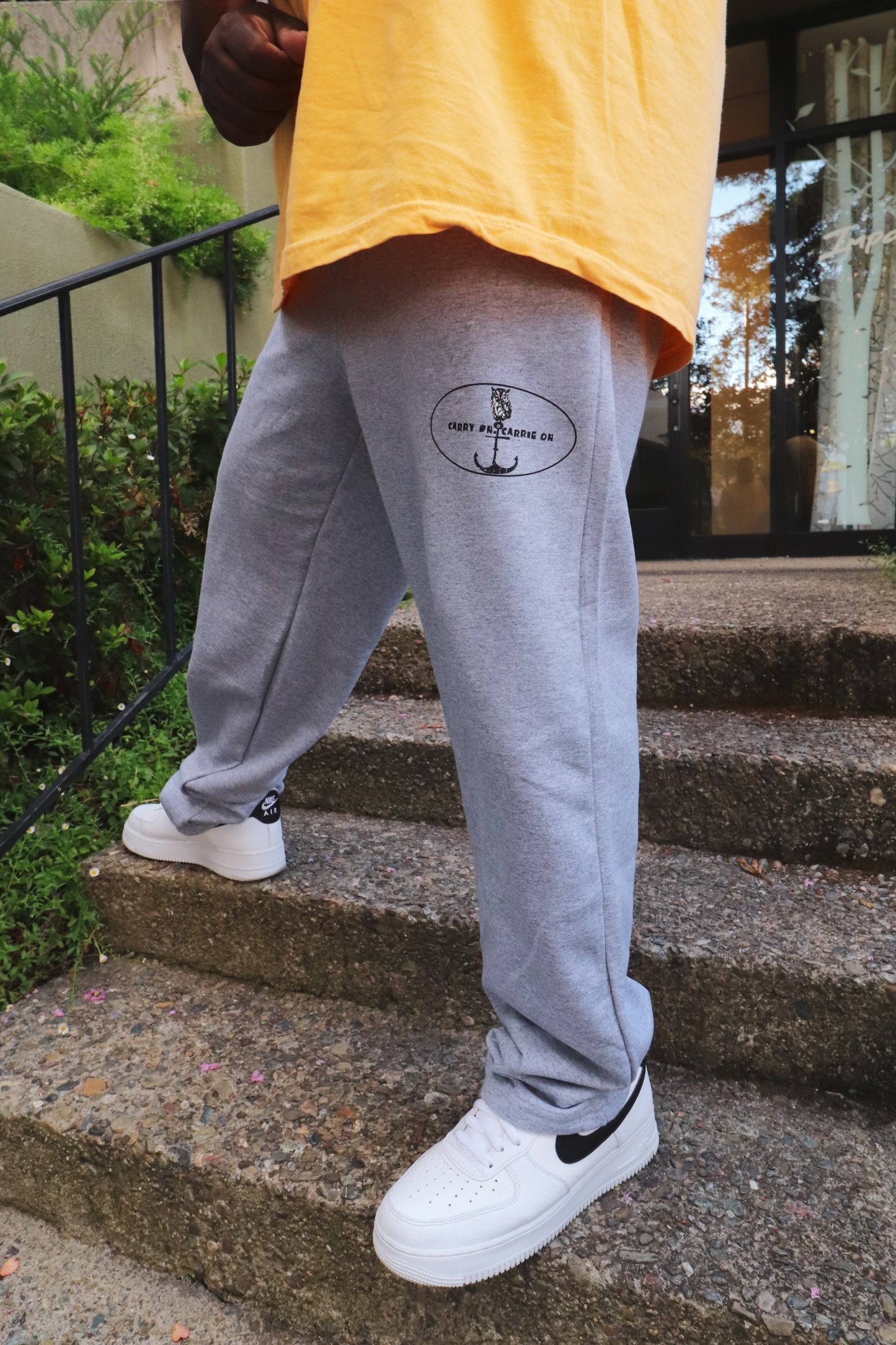 *PRE-ORDER* CARRY ØN. CARRIE ON Minimalistic Sweatpants